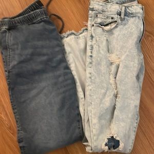 Men’s jeans set size large on the joggers and size 36-36 excellent condition